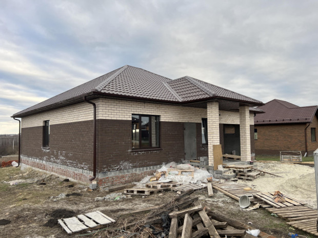Фотография 2 - Продам новый дом 140м2 с примыкающим гаражом под чистовую отделку в с. Стрелецкое  