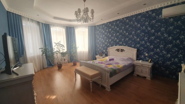 Фотография 16 - Жилой и благоустроенный коттедж 300 м2 расположенный в п. Дубовое