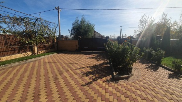 Фотография 36 - Жилой и благоустроенный коттедж 300 м2 расположенный в п. Дубовое