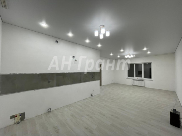 Фотография 14 - Новый 4х-комнатный 110 м2 с террасой в мкр. Разумное-81