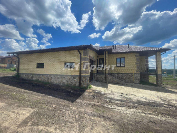 Фотография 2 - Новый 4х-к КОТТЕДЖ 150 м2 с ГАРАЖОМ и ШИКАРНЫМ ВИДОМ НА ОЗЕРО, в мкр Дальний