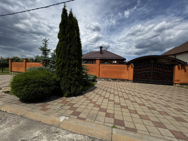 Фотография 2 - Продам жилой и благоустроенный коттедж с мебелью и бытовой техникой
