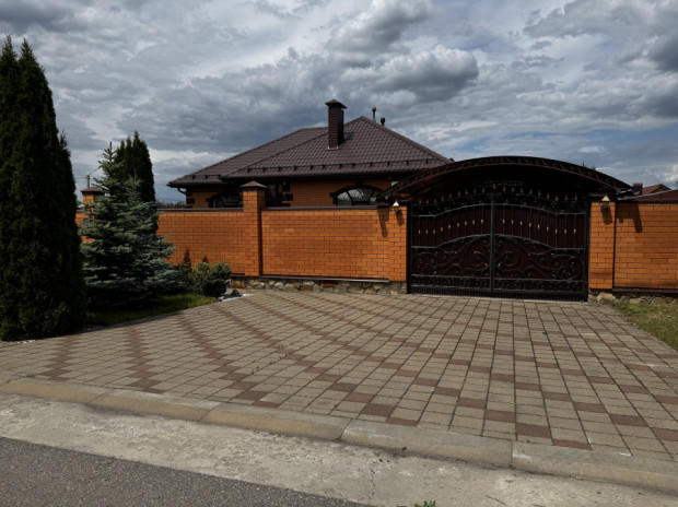 Фотография 4 - Продам жилой и благоустроенный коттедж с мебелью и бытовой техникой