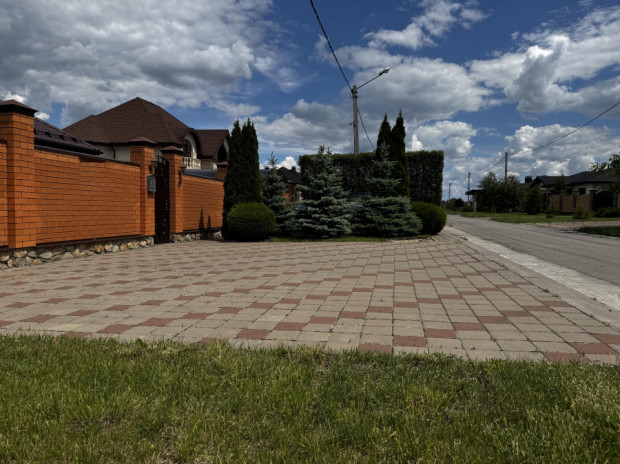 Фотография 6 - Продам жилой и благоустроенный коттедж с мебелью и бытовой техникой