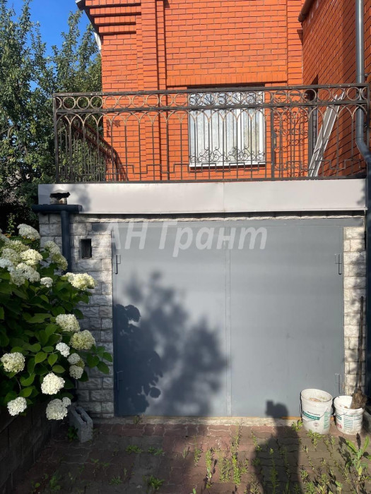 Фотография 52 - Жилой 4х-комнатный ДОМ 220 м2 с МЕБЕЛЬЮ, БАНЕЙ, бассейном, ГАРАЖОМ . ГОСТЕВЫМ ДОМОМ И БИЛЬЯРДОМ. в Дубовое