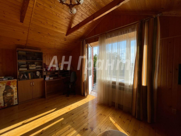 Фотография 42 - Жилой 4х-комнатный ДОМ 220 м2 с МЕБЕЛЬЮ, БАНЕЙ, бассейном, ГАРАЖОМ . ГОСТЕВЫМ ДОМОМ И БИЛЬЯРДОМ. в Дубовое