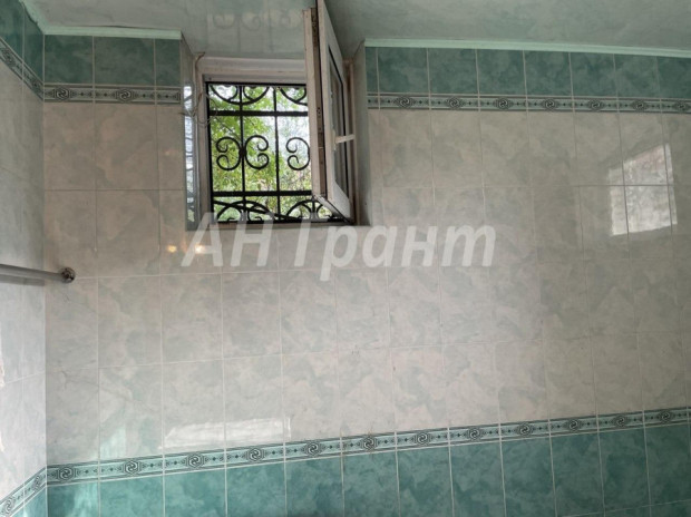 Фотография 30 - Жилой 4х-комнатный ДОМ 220 м2 с МЕБЕЛЬЮ, БАНЕЙ, бассейном, ГАРАЖОМ . ГОСТЕВЫМ ДОМОМ И БИЛЬЯРДОМ. в Дубовое