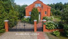 Фото жилой 4х-комнатный дом 220 м2 с мебелью, баней, бассейном, гаражом . гостевым домом и бильярдом. в дубовое