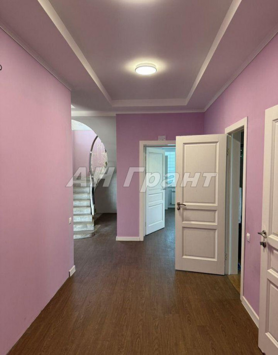 Фотография 7 - Кирпичный новый 6-ком КОТТЕДЖ 200 м2 в Новосадовый -41