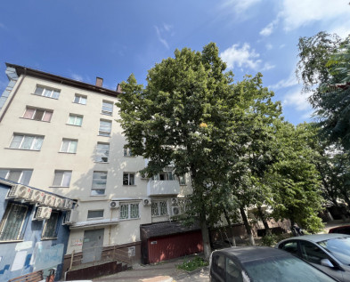 Продается однокомнатная квартира в центре Белгорода!