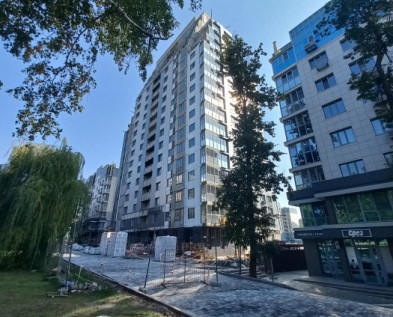 квартира-студия в строящемся доме в ЖК Парковый