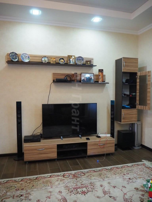 Фотография 36 - Жилой  4х-к ДОМ  250 м2 с МАНСАРДОЙ , ГАРАЖОМ , БАНЕЙ и ЛЕТНЕЙ КУХНЕЙ в  мкр. Драгунское-4